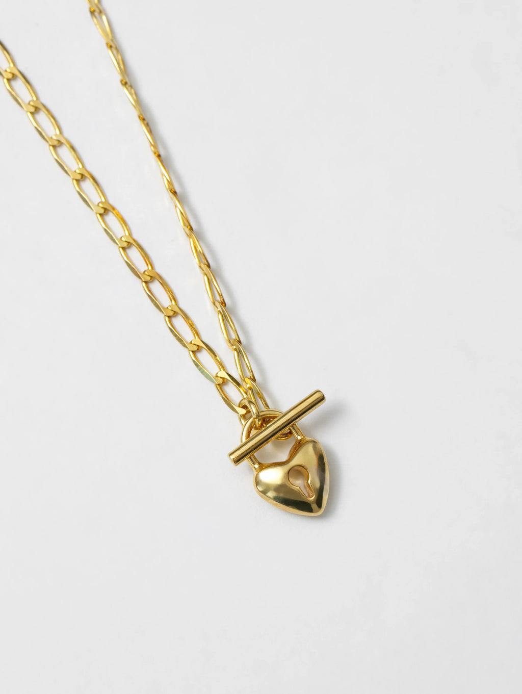 Wolf Circus Heart Toggle Necklace (Gold)