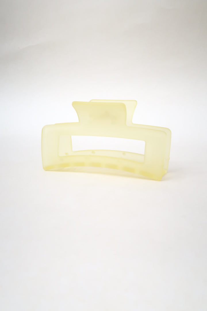 Eugenia Chan Grande Claw (Frosted Lemon)