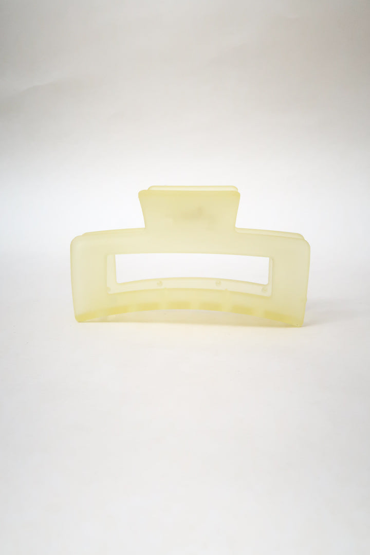 Eugenia Chan Grande Claw (Frosted Lemon)