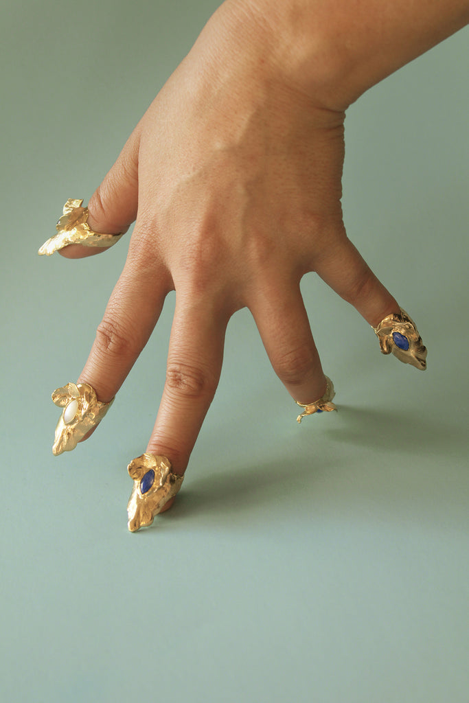 ORA-C Orchis Claw Golden Nail Ring (Sodalite)
